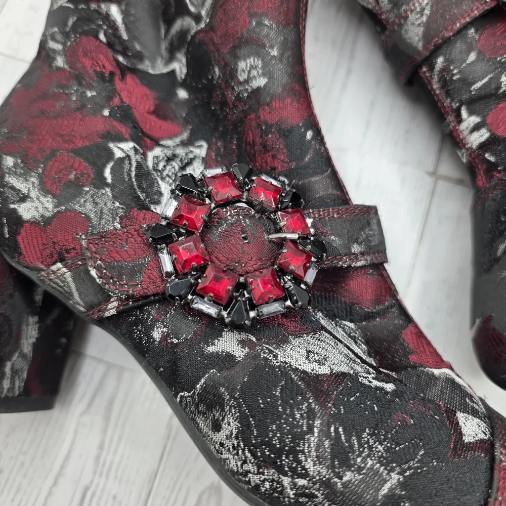 Geox Red and Black Floral Ankle Boots - Respira Technology 37.5/US7/7.5‎